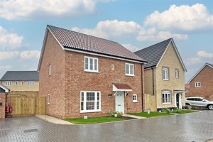 Halesworth, Suffolk, IP19 8TP picture 1