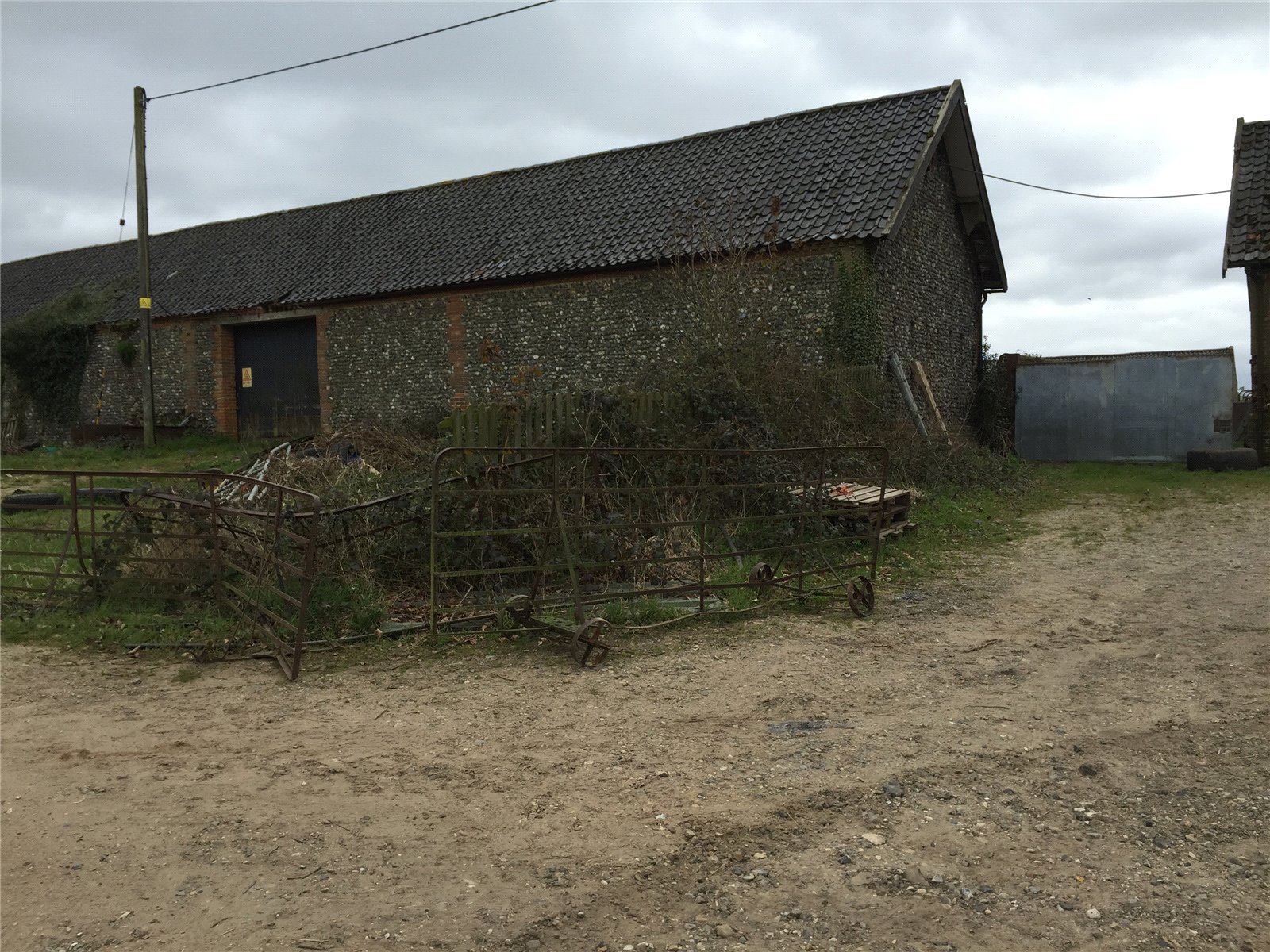 Euston Road, Barnham picture 2