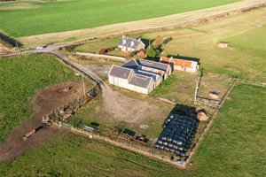 Moray, IV30 8XF picture 3