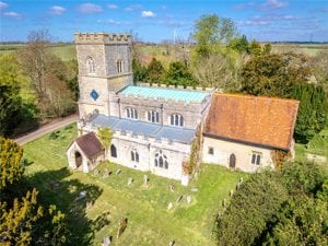 Newport Pagnell, Buckinghamshire, MK16 9JS picture 3