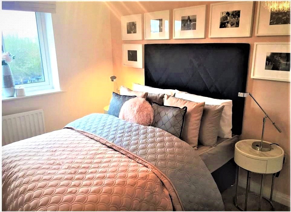 Bedroom1.jpg