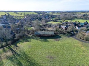 Buckingham, Buckinghamshire, MK18 2DH picture 3