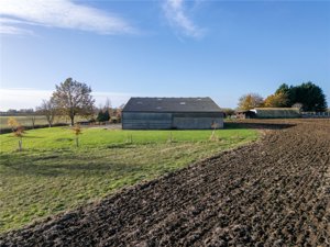 Grantham, Lincolnshire, NG33 4HA picture 6