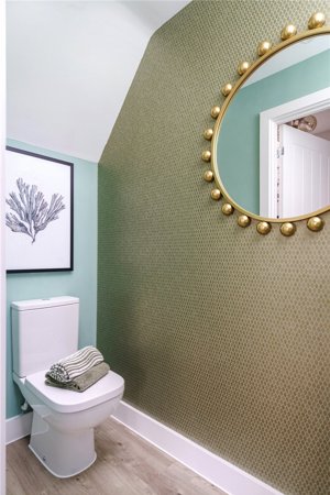 Holt, NR25 6EW picture 5