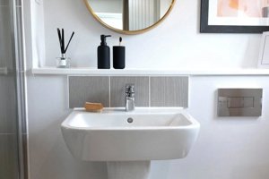 Holt, NR25 6EW picture 4