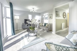 Holt, NR25 6EW picture 4