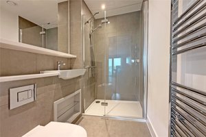 Oxford, OX2 8GP picture 6