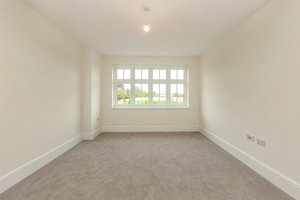 Oxfordshire, OX49 5LZ picture 6