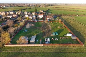 Cambridgeshire, PE15 0DE picture 1