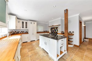 Huntingdon, Cambridgeshire, PE28 9ND picture 4