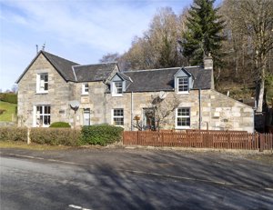 Pitlochry, PH16 5LR picture 1