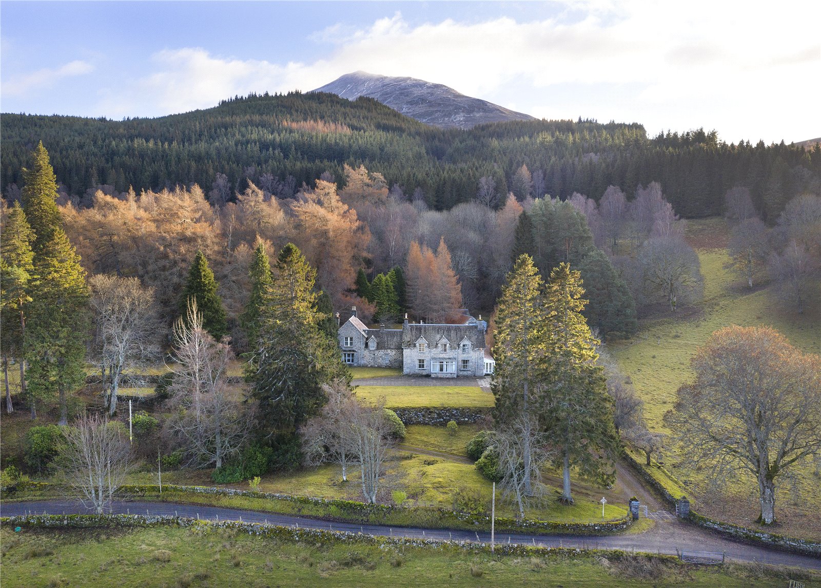 Kinloch Rannoch, Pitlochry, Perth and Kinross, PH16 5QE