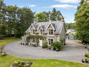 Highland, PH20 1DG picture 1