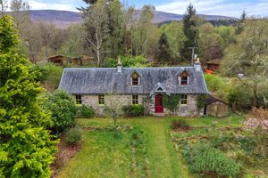 Highland, PH33 7AW picture 1