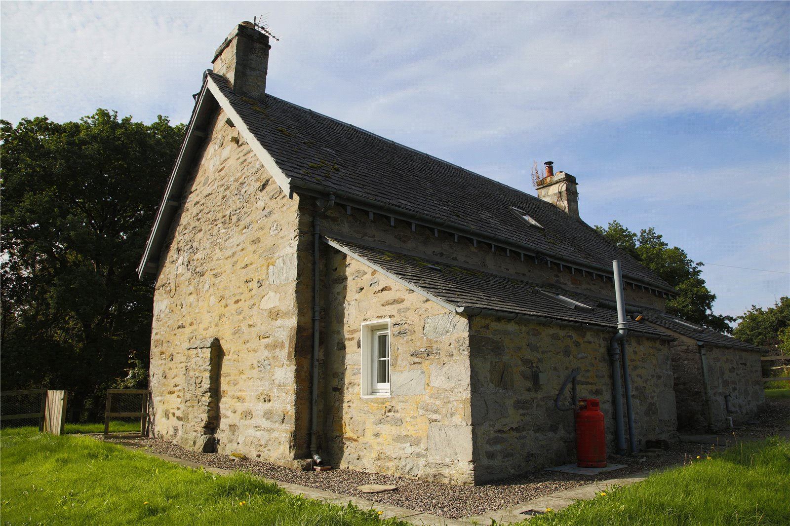 Dalnabo Farmhouse, Ballinluig, Pitlochry, PH9 0NL