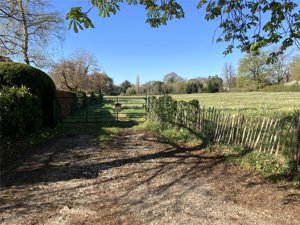 Land At Kidmore End, Oxfordshire picture 5