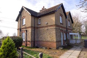 Wareside, Hertfordshire, SG12 7RE picture 2