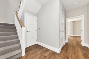 Royston, Cambridgeshire, SG8 0BQ picture 6