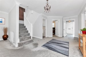 Royston, SG8 6AL picture 5