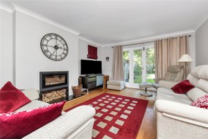 Royston, SG8 6AL picture 2