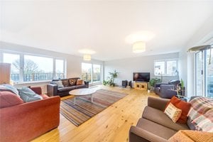 Royston, Cambridgeshire, SG8 5QN picture 2