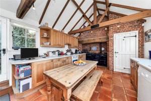 Royston, Cambridgeshire, SG8 8SW picture 5