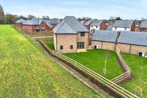 Royston, Hertfordshire, SG8 5JW picture 3