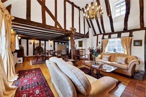 Royston, Hertfordshire, SG8 8LH picture 3