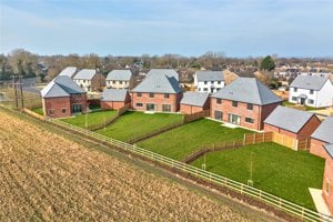 Cambridgeshire, SG8 5HT picture 1