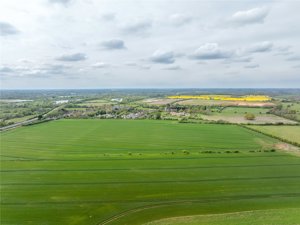 Gloucestershire &, Wiltshire, SN6 6LN picture 4