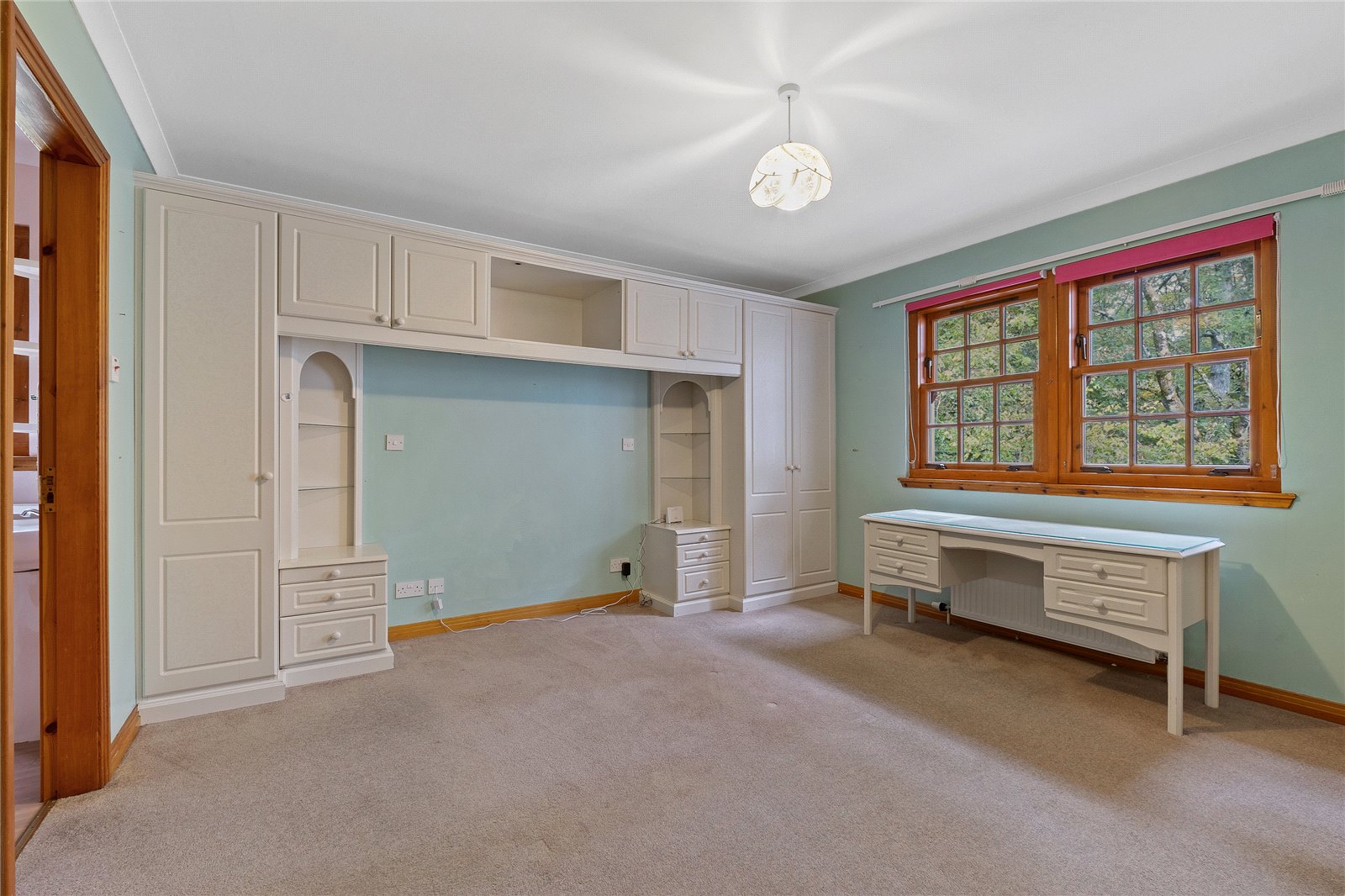 Bedroom 10.jpg