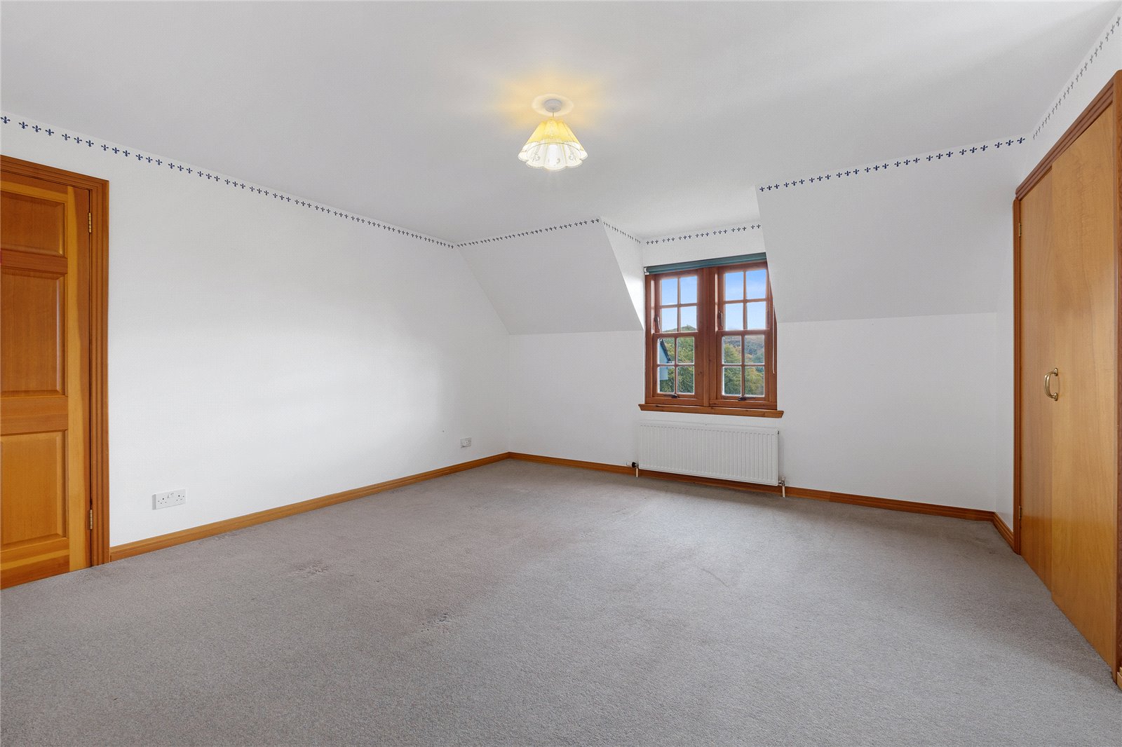 Bedroom 9.jpg