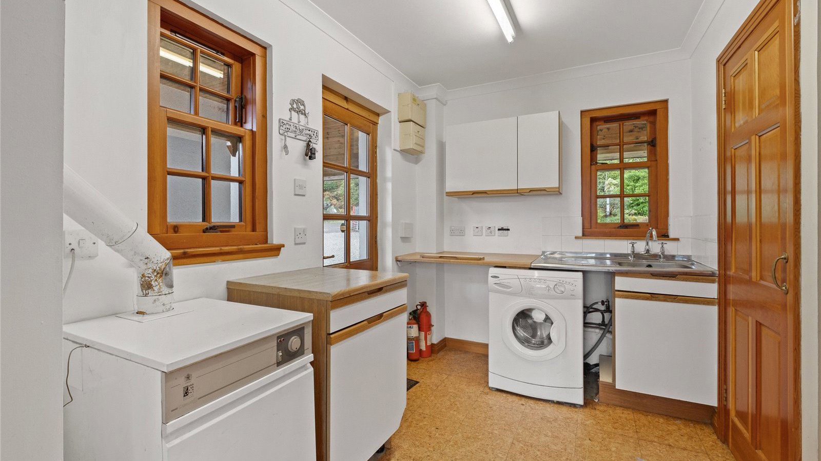 Utility Room1.jpg