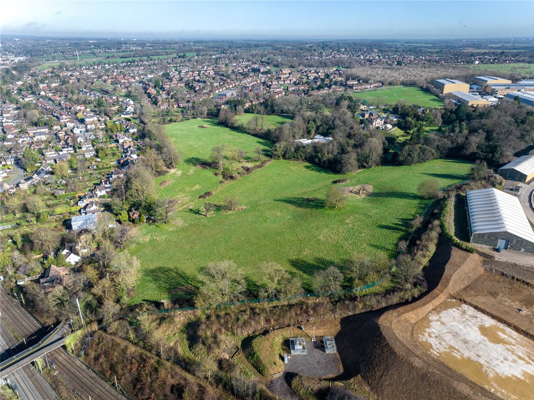 Hunton Park, Abbots Langley, Hertfordshire, WD4 8PR