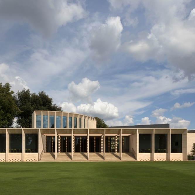 The-Sultan-Nazrin-Shah